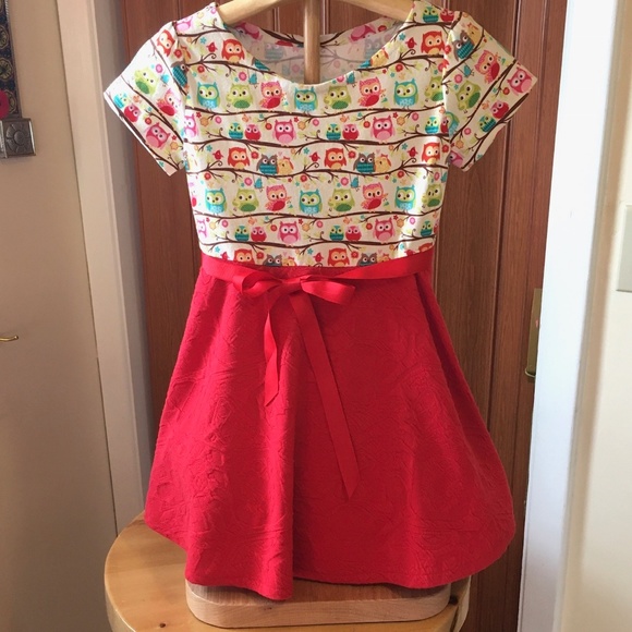 Matching Doll & Girl’s Size 5 Dresses - Picture 4 of 9